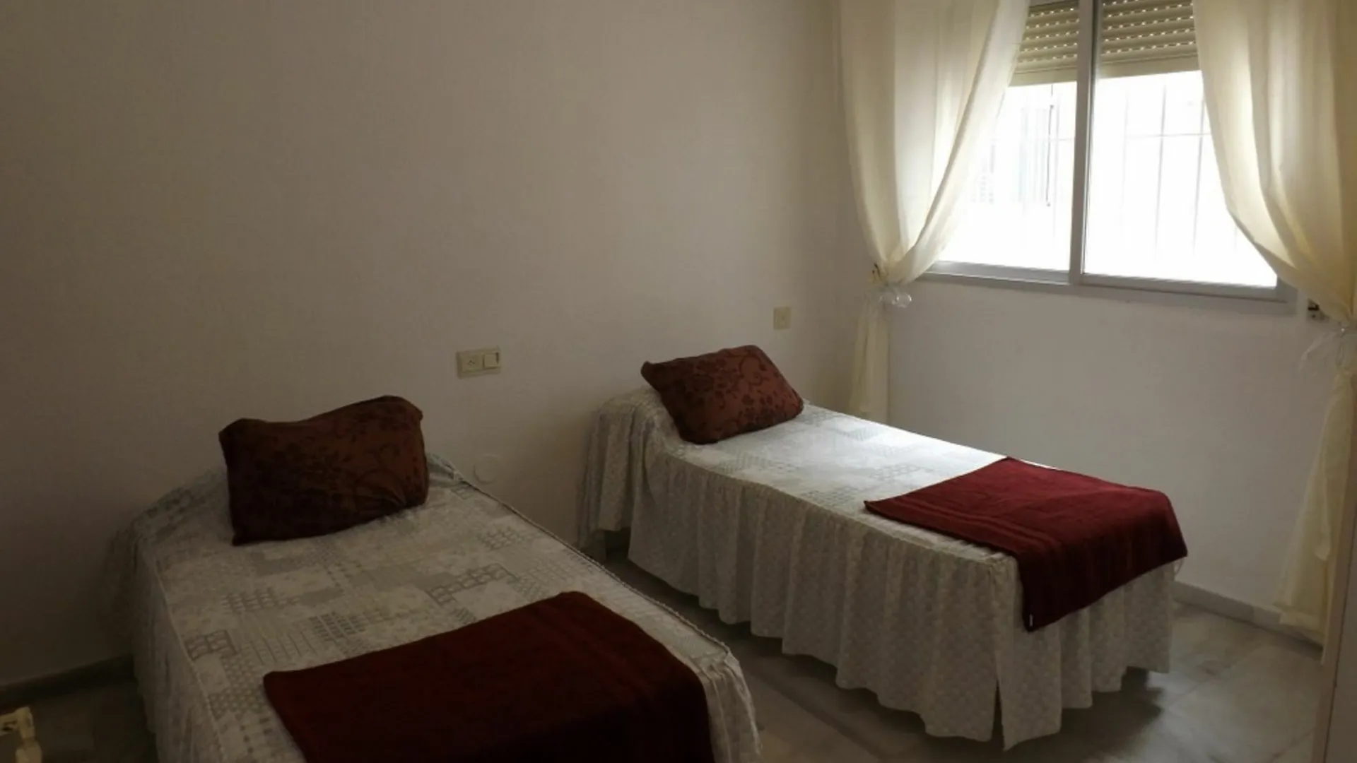 Apartment Fuengirola 101354 2 Bedroom Apartment By Mo Rentals Spanje